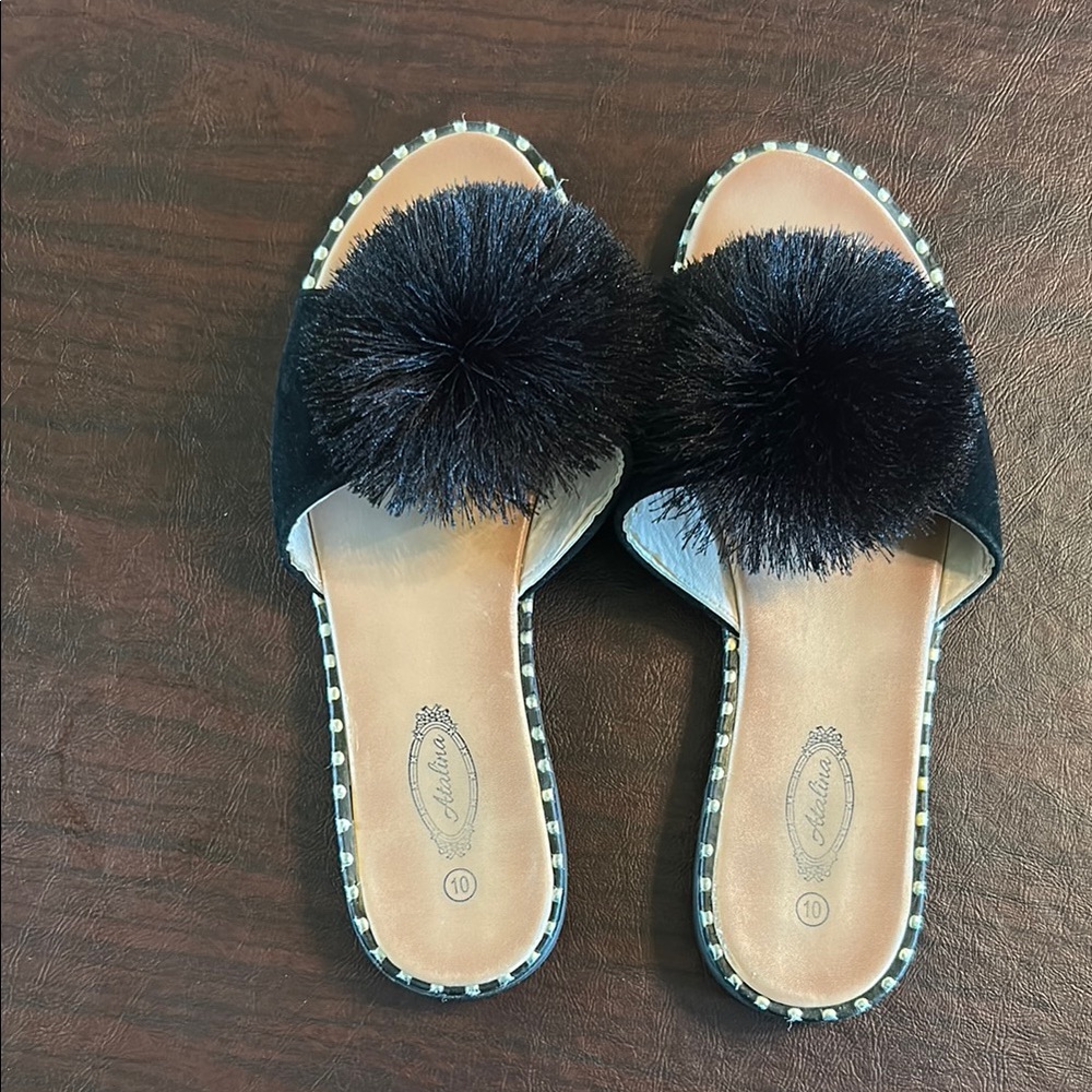 Stubbs & Wootton Black Pom-Pom Sandals